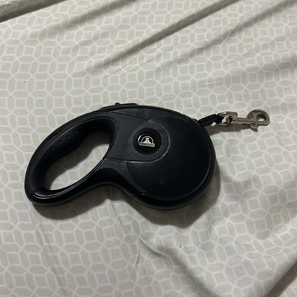 Pet Union Lead Retractable dog leash - Picture 2 of 2